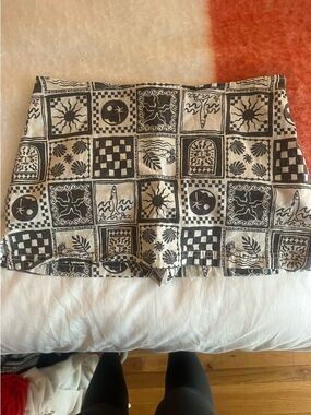 Urban Outfitters Black and Cream Printed Women’s Shorts